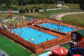 Rada zgodziła się na letnie baseny 