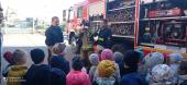 Wycieczka przedszkolaków do strażaków