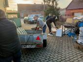 Oczekując na ukraińskie sieroty, proszą o pomoc przy pracach