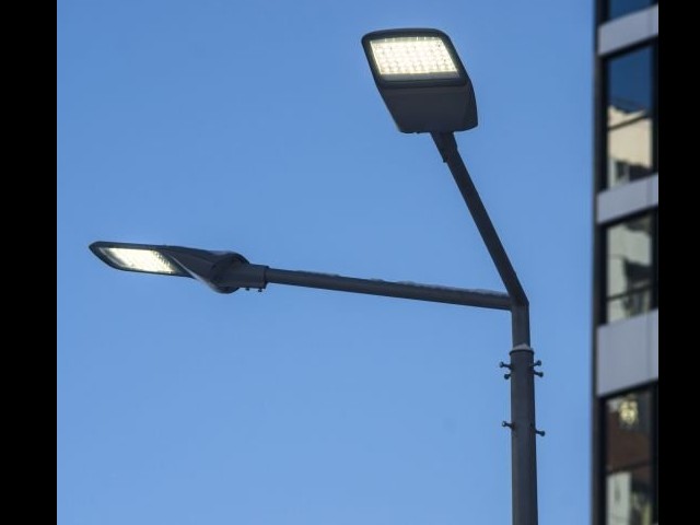 Do gminy Galewice dotrze 326 sztuk nowych opraw oświetleniowych