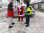 Policyjny Mikołaj z wizytą u najmłodszych i nie tylko [ZDJĘCIA]