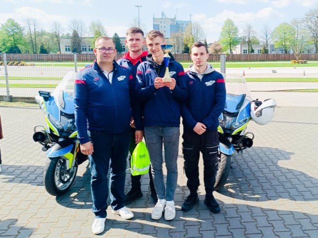 Sukces drużyny ZSCKR w Lututowie - Regionalny Turniej Motoryzacyjny
