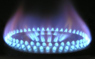 PGNiG obniża ceny gazu dla biznesu o 25%